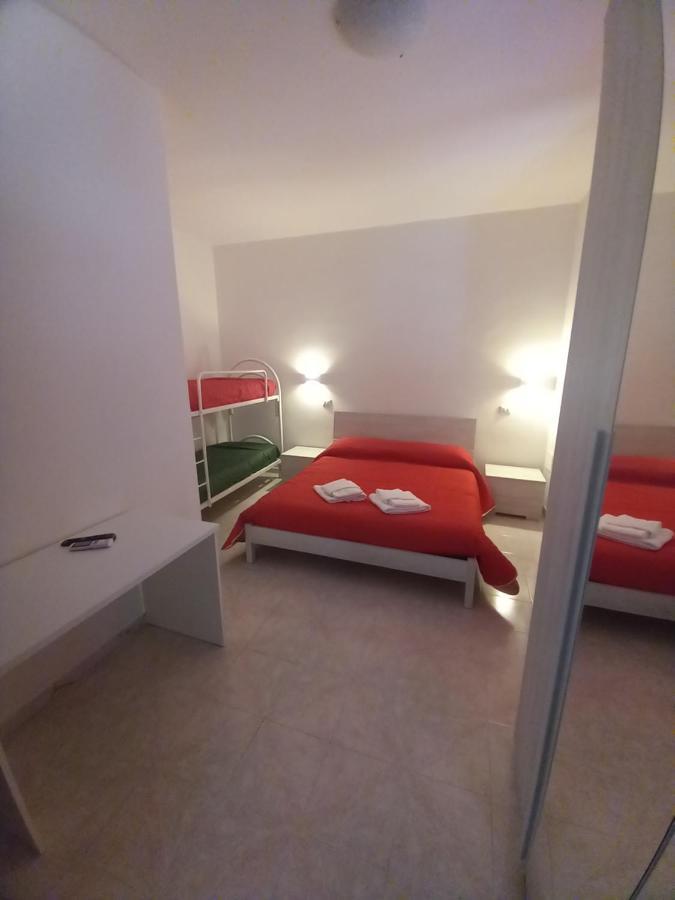 Affittacamere Il Tulipano Beach Formia Exteriör bild